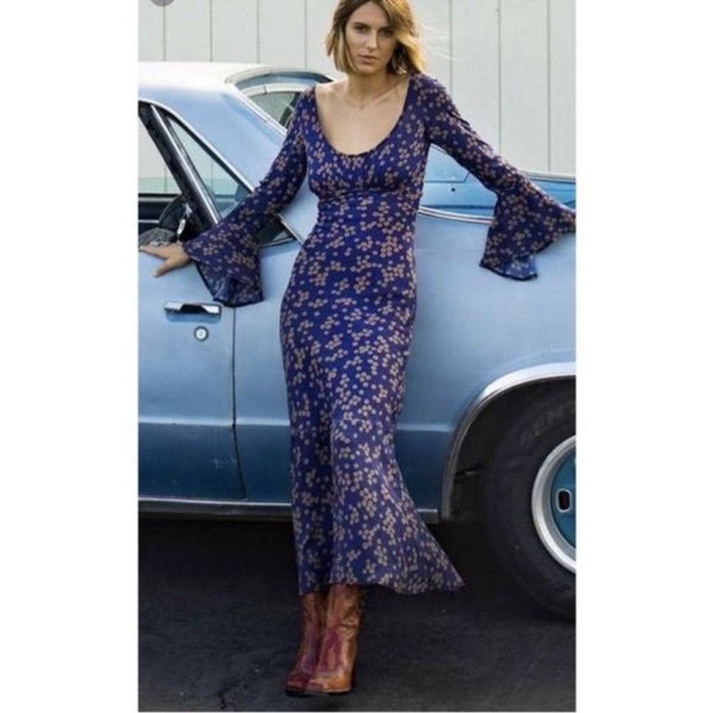 novella royale dress